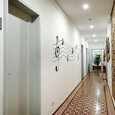 Coreto Oda ve Kahvaltı 3*