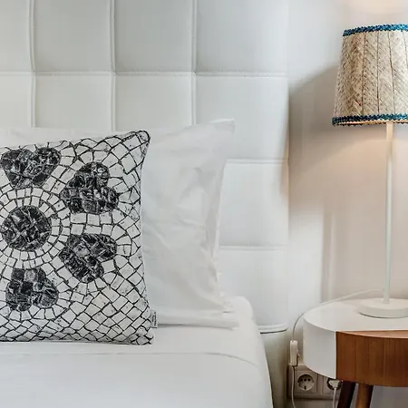 Coreto Bed and Breakfast Λουλέ